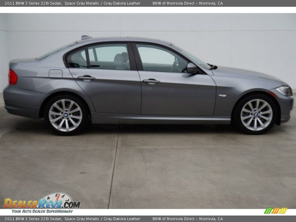 2011 BMW 3 Series 328i Sedan Space Gray Metallic / Gray Dakota Leather Photo #2