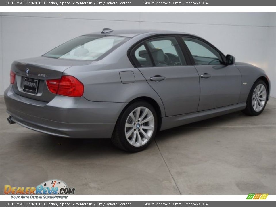 2011 BMW 3 Series 328i Sedan Space Gray Metallic / Gray Dakota Leather Photo #4