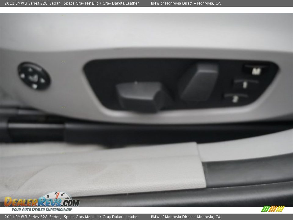2011 BMW 3 Series 328i Sedan Space Gray Metallic / Gray Dakota Leather Photo #14
