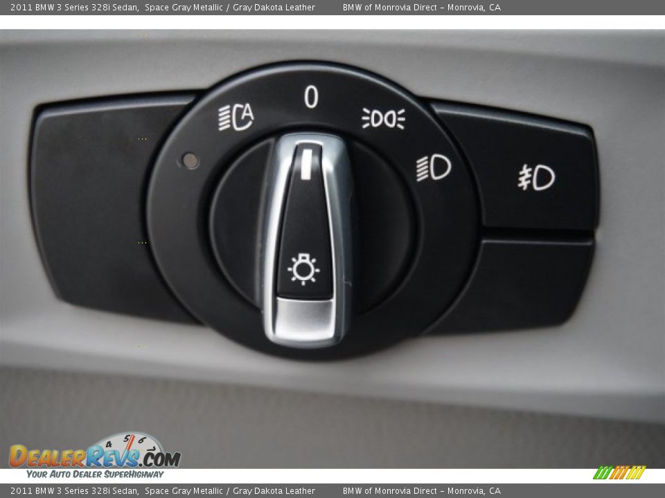 2011 BMW 3 Series 328i Sedan Space Gray Metallic / Gray Dakota Leather Photo #23
