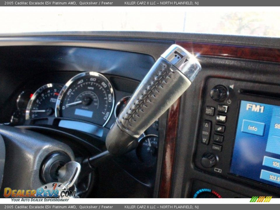 2005 Cadillac Escalade ESV Platinum AWD Quicksilver / Pewter Photo #17