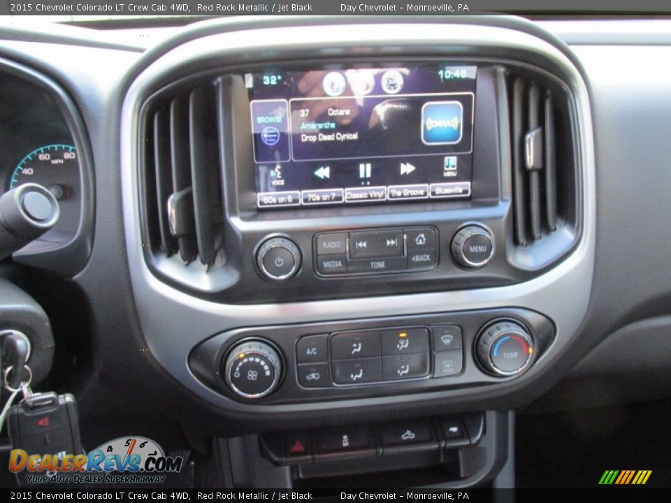 Controls of 2015 Chevrolet Colorado LT Crew Cab 4WD Photo #18