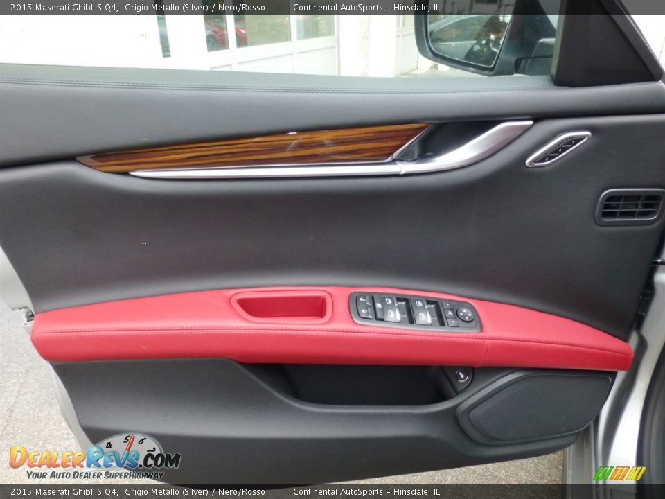 Door Panel of 2015 Maserati Ghibli S Q4 Photo #7