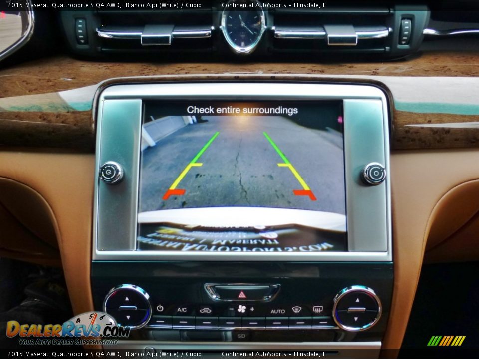 Controls of 2015 Maserati Quattroporte S Q4 AWD Photo #10