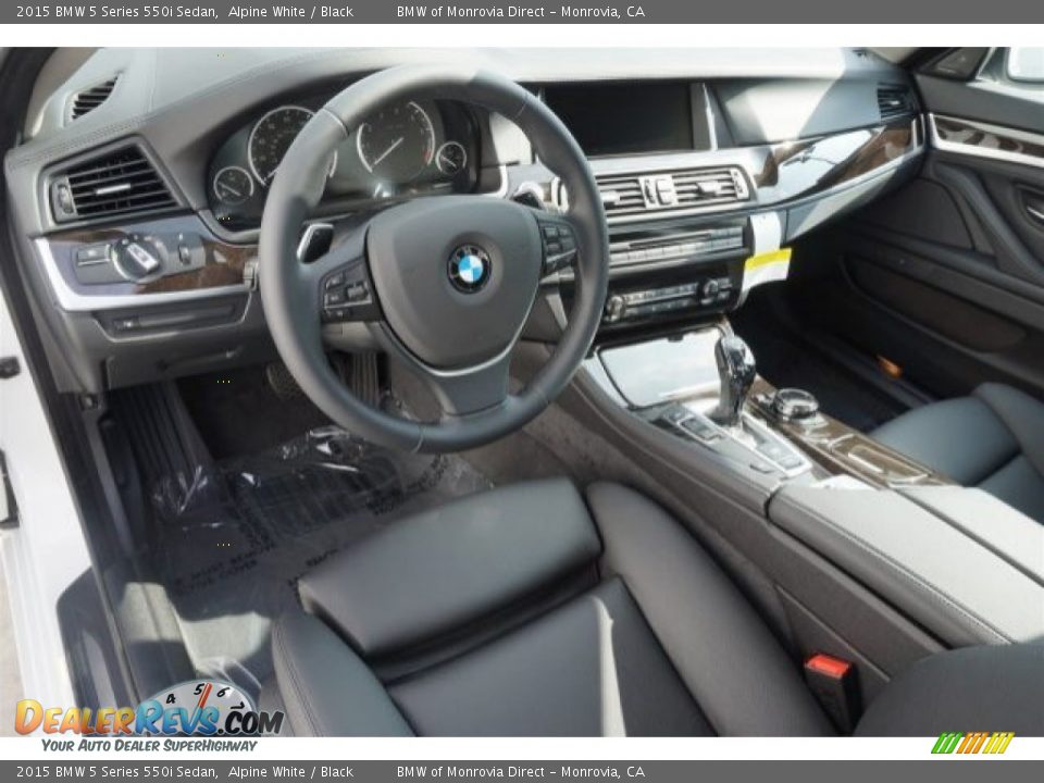 Black Interior - 2015 BMW 5 Series 550i Sedan Photo #6