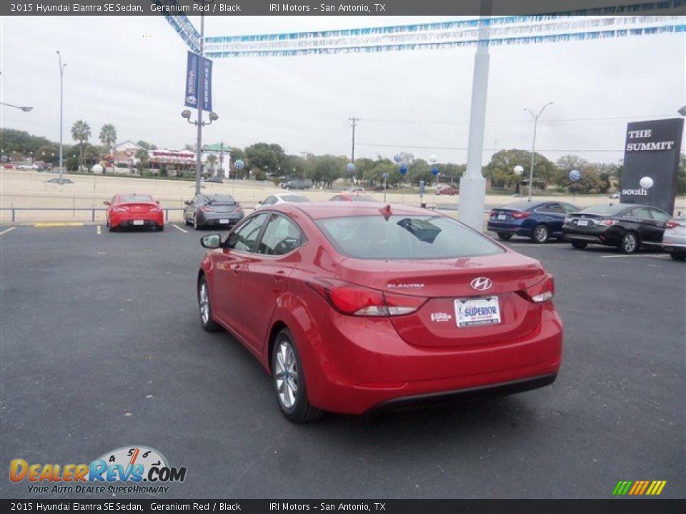 2015 Hyundai Elantra SE Sedan Geranium Red / Black Photo #4