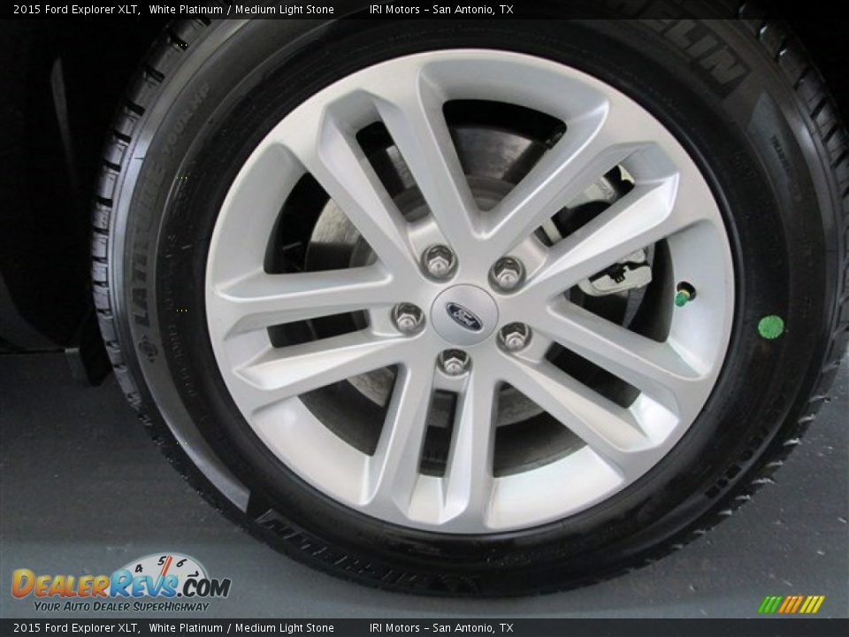 2015 Ford Explorer XLT White Platinum / Medium Light Stone Photo #4