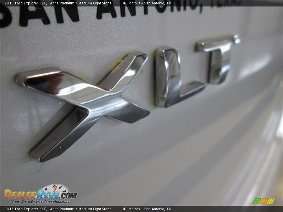 2015 Ford Explorer XLT White Platinum / Medium Light Stone Photo #7