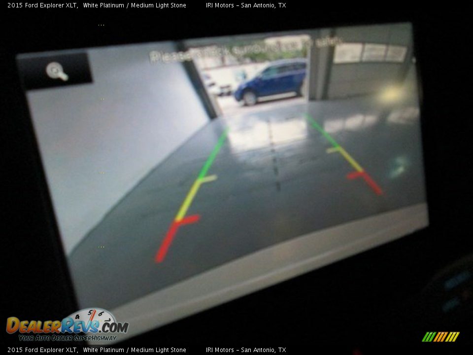 2015 Ford Explorer XLT White Platinum / Medium Light Stone Photo #20