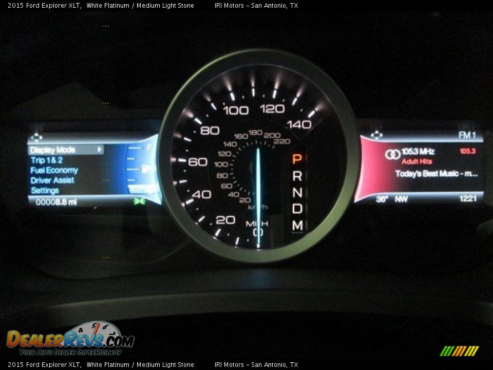 2015 Ford Explorer XLT White Platinum / Medium Light Stone Photo #22