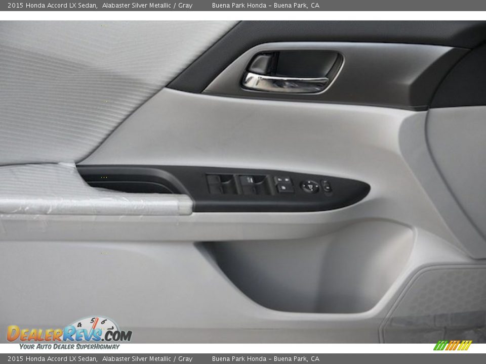 2015 Honda Accord LX Sedan Alabaster Silver Metallic / Gray Photo #8