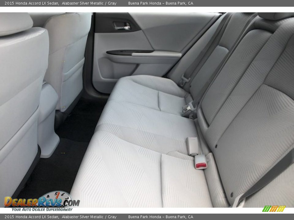 2015 Honda Accord LX Sedan Alabaster Silver Metallic / Gray Photo #12