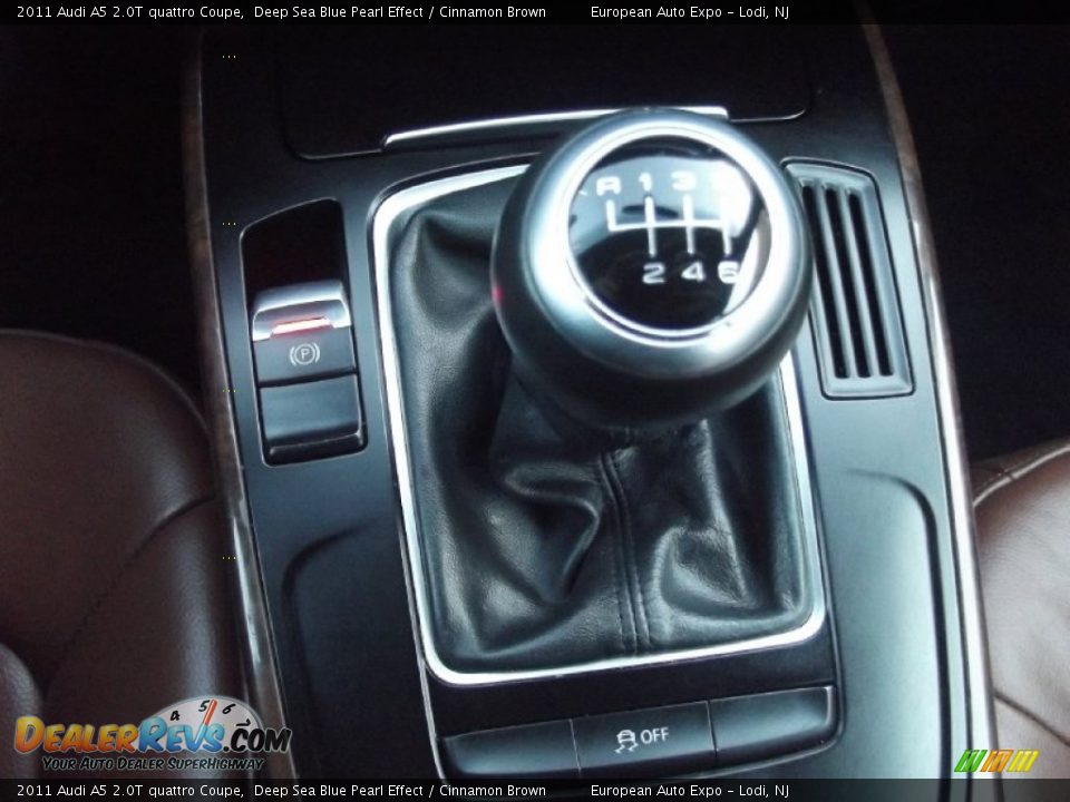 2011 Audi A5 2.0T quattro Coupe Deep Sea Blue Pearl Effect / Cinnamon Brown Photo #25