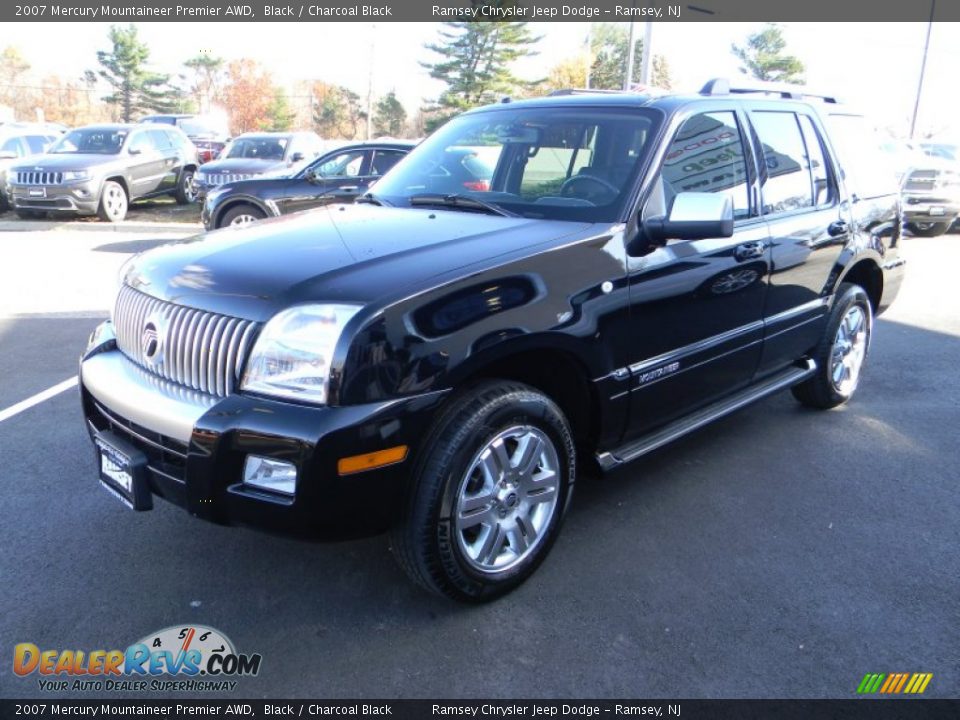 2007 Mercury Mountaineer Premier AWD Black / Charcoal Black Photo #1