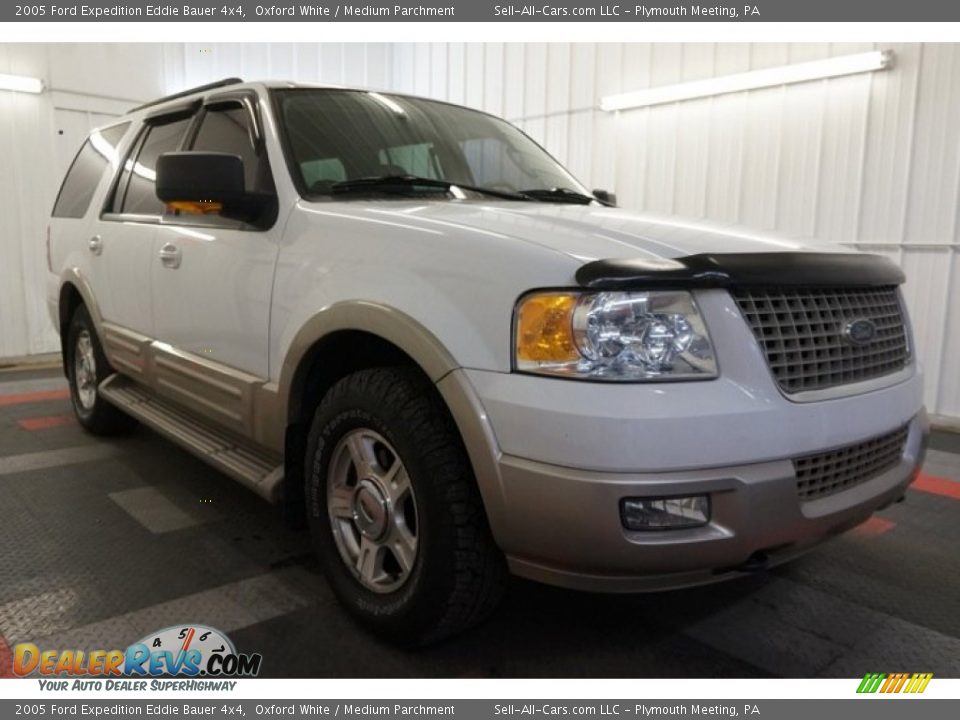 2005 Ford Expedition Eddie Bauer 4x4 Oxford White / Medium Parchment Photo #5