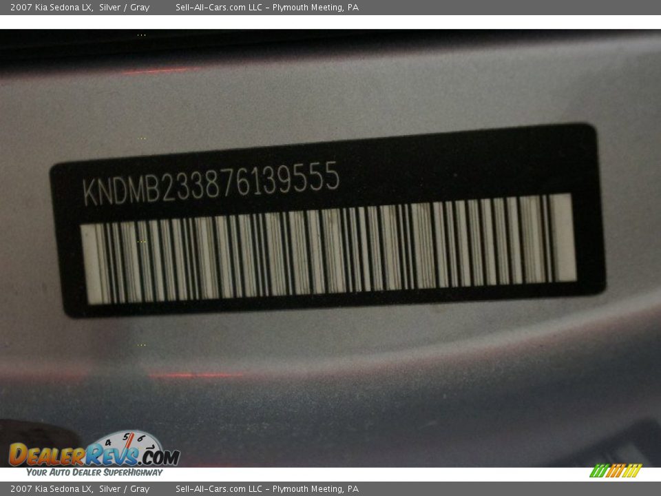 2007 Kia Sedona LX Silver / Gray Photo #14