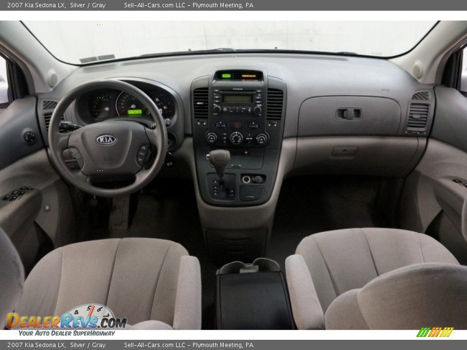 2007 Kia Sedona LX Silver / Gray Photo #20