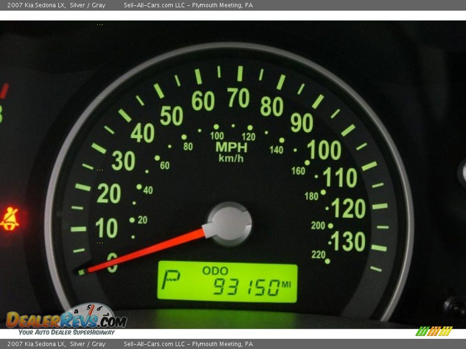 2007 Kia Sedona LX Silver / Gray Photo #26