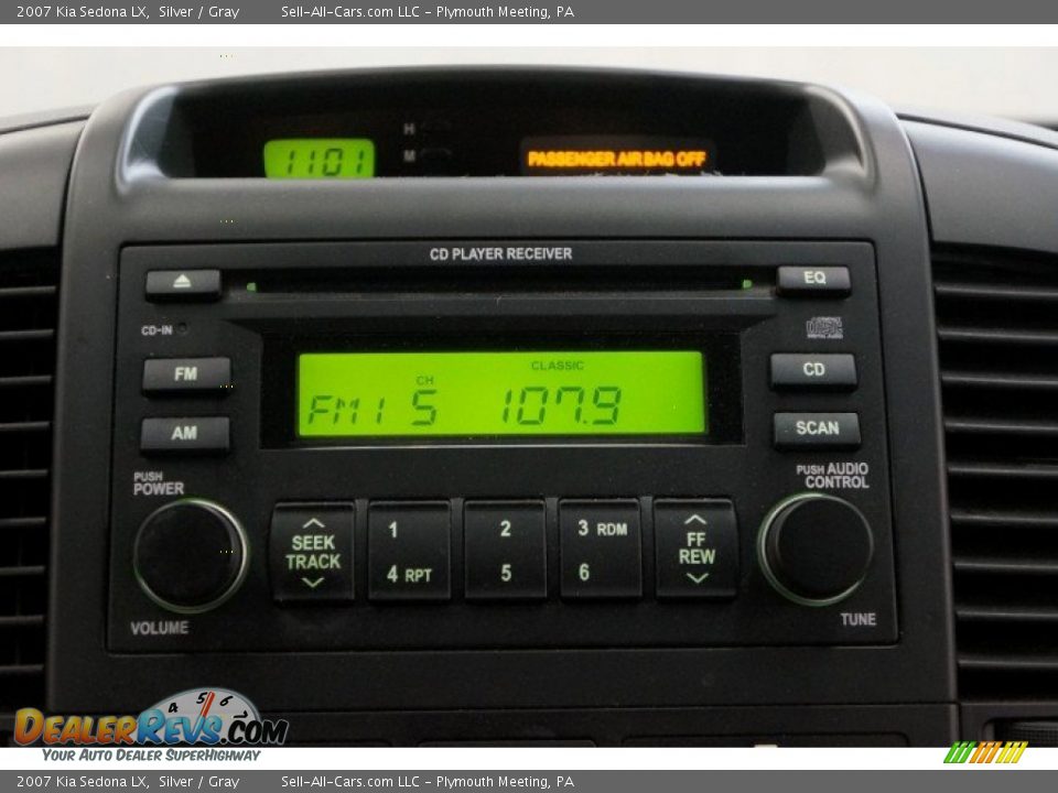 2007 Kia Sedona LX Silver / Gray Photo #27