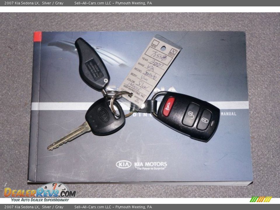2007 Kia Sedona LX Silver / Gray Photo #29