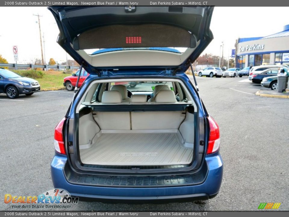 2008 Subaru Outback 2.5i Limited Wagon Newport Blue Pearl / Warm Ivory Photo #8