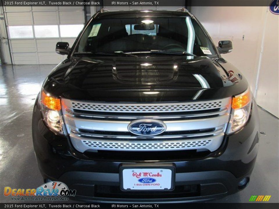 2015 Ford Explorer XLT Tuxedo Black / Charcoal Black Photo #2