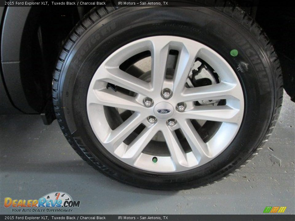 2015 Ford Explorer XLT Tuxedo Black / Charcoal Black Photo #4