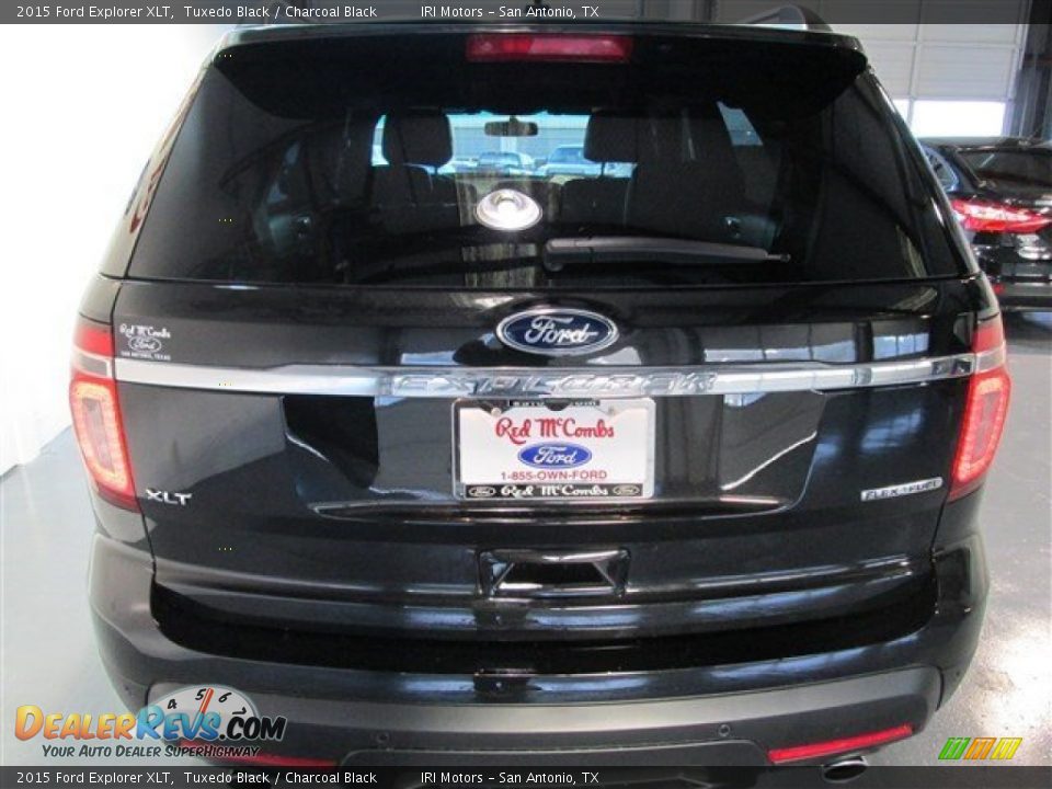 2015 Ford Explorer XLT Tuxedo Black / Charcoal Black Photo #5