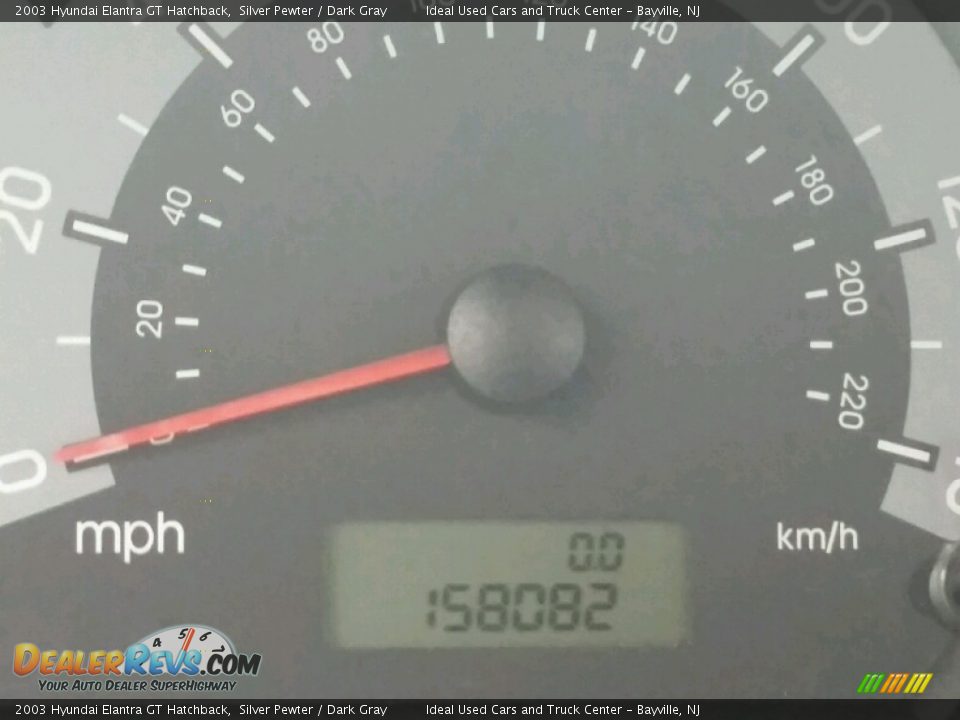 2003 Hyundai Elantra GT Hatchback Silver Pewter / Dark Gray Photo #29