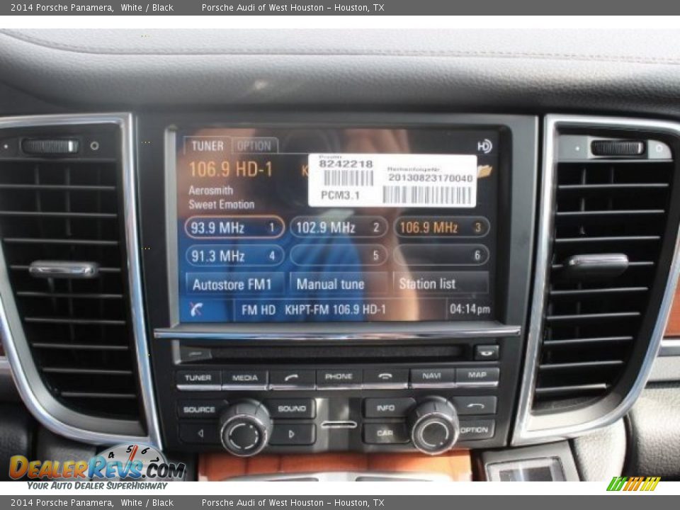 2014 Porsche Panamera White / Black Photo #21