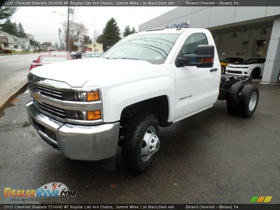 2015 Chevrolet Silverado 3500HD WT Regular Cab 4x4 Chassis Summit White / Jet Black/Dark Ash Photo #2