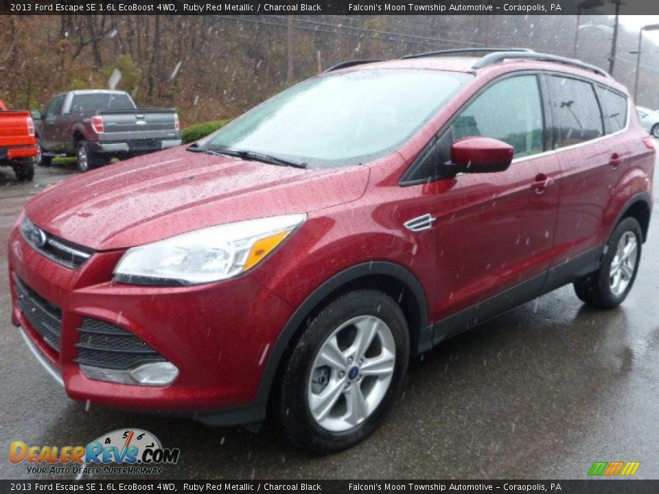 2013 Ford Escape SE 1.6L EcoBoost 4WD Ruby Red Metallic / Charcoal Black Photo #10
