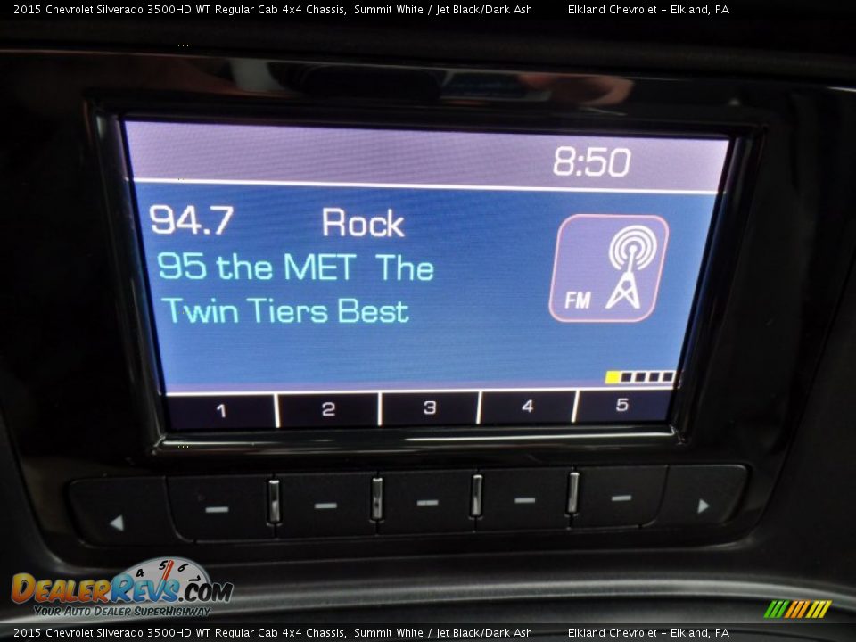 2015 Chevrolet Silverado 3500HD WT Regular Cab 4x4 Chassis Summit White / Jet Black/Dark Ash Photo #27