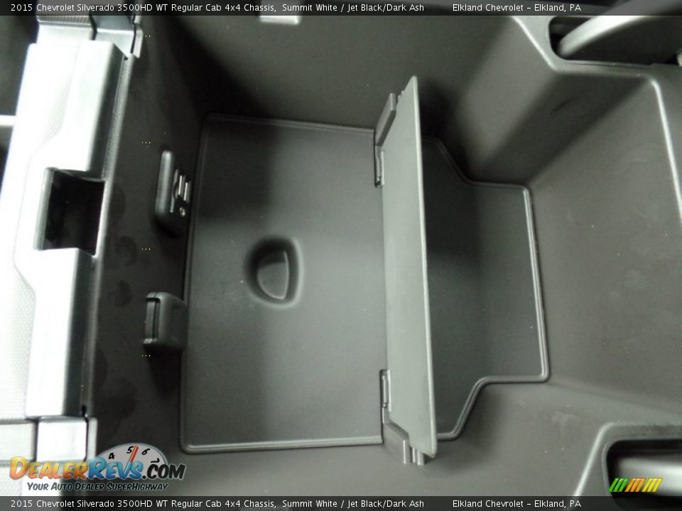 2015 Chevrolet Silverado 3500HD WT Regular Cab 4x4 Chassis Summit White / Jet Black/Dark Ash Photo #34