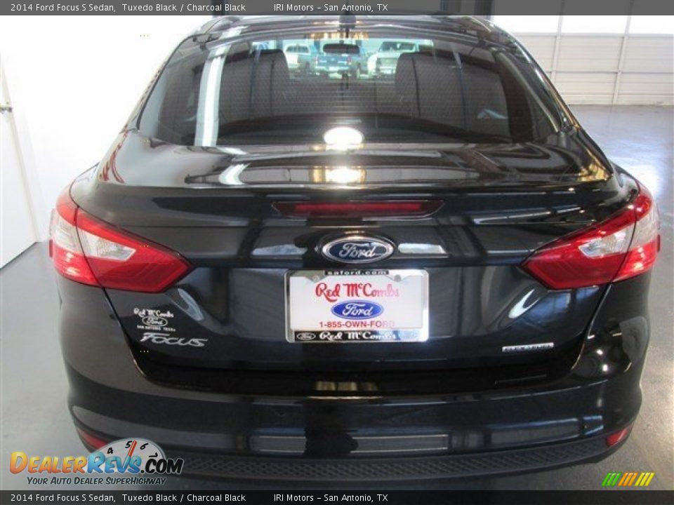 2014 Ford Focus S Sedan Tuxedo Black / Charcoal Black Photo #5