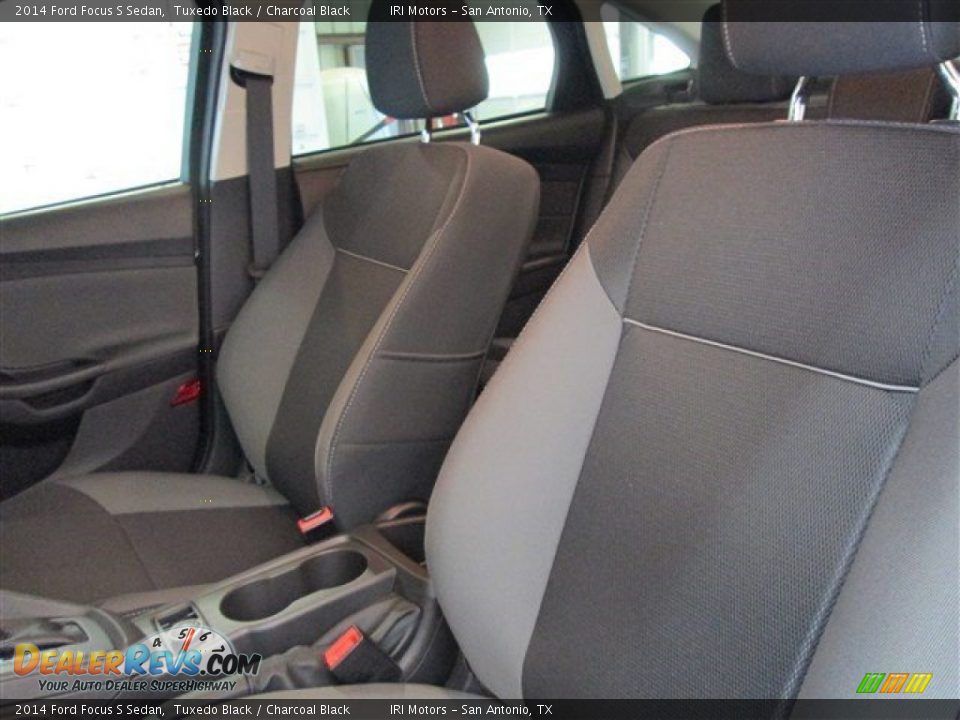 2014 Ford Focus S Sedan Tuxedo Black / Charcoal Black Photo #9