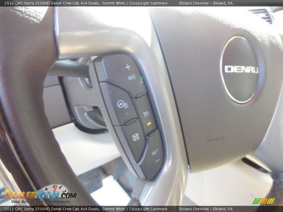 2013 GMC Sierra 3500HD Denali Crew Cab 4x4 Dually Summit White / Cocoa/Light Cashmere Photo #32