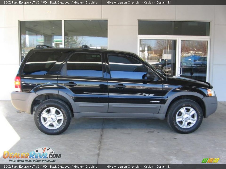 2002 Ford Escape XLT V6 4WD Black Clearcoat / Medium Graphite Photo #2
