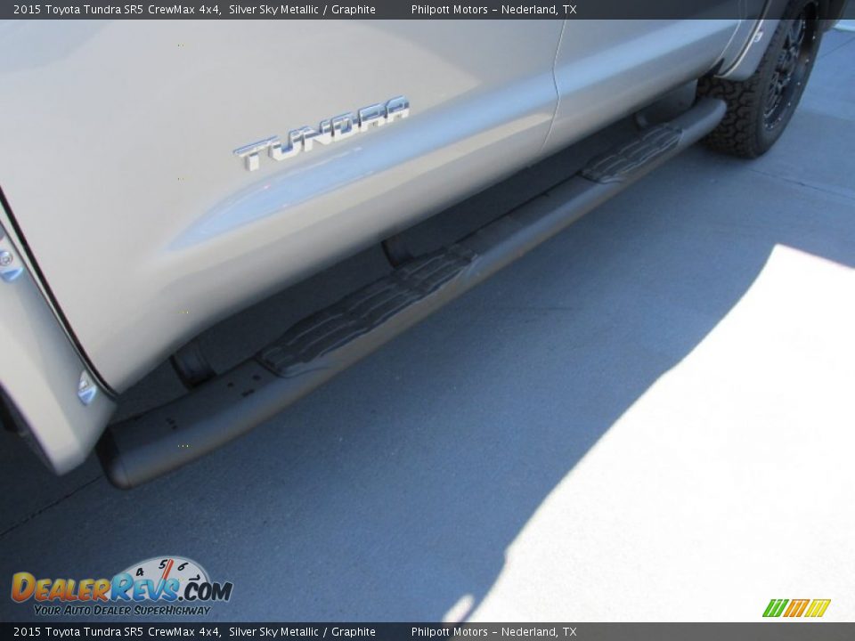2015 Toyota Tundra SR5 CrewMax 4x4 Silver Sky Metallic / Graphite Photo #12
