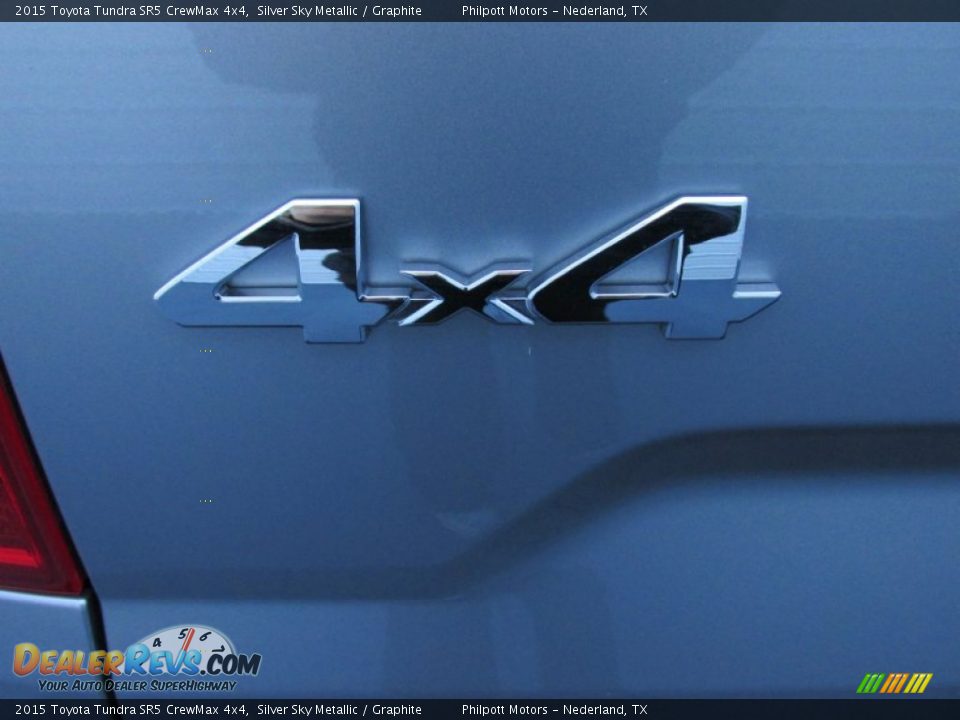 2015 Toyota Tundra SR5 CrewMax 4x4 Silver Sky Metallic / Graphite Photo #20