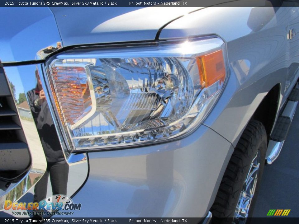 2015 Toyota Tundra SR5 CrewMax Silver Sky Metallic / Black Photo #9
