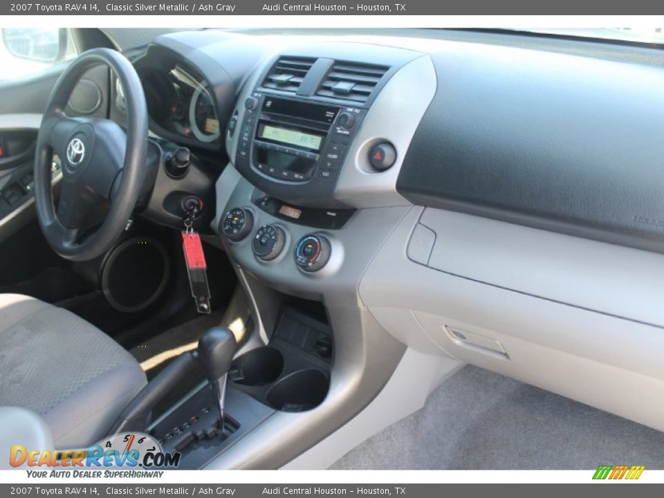 2007 Toyota RAV4 I4 Classic Silver Metallic / Ash Gray Photo #29