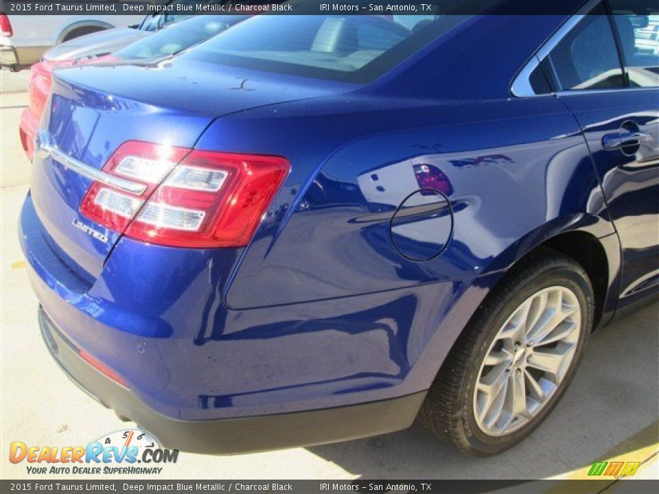 2015 Ford Taurus Limited Deep Impact Blue Metallic / Charcoal Black Photo #9
