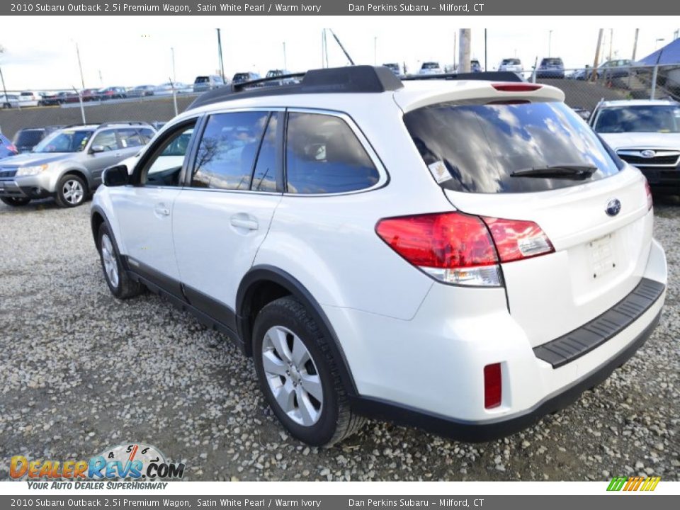 2010 Subaru Outback 2.5i Premium Wagon Satin White Pearl / Warm Ivory Photo #10