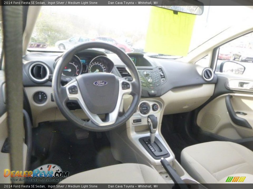 2014 Ford Fiesta SE Sedan Ingot Silver / Medium Light Stone Photo #14