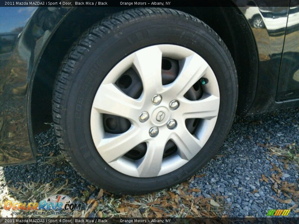 2011 Mazda MAZDA3 i Sport 4 Door Black Mica / Black Photo #5