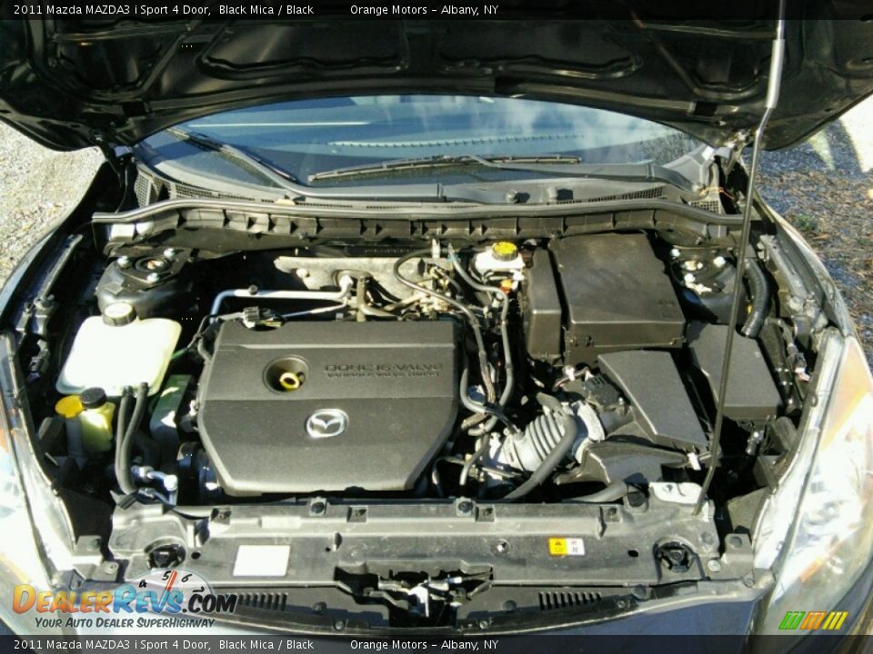 2011 Mazda MAZDA3 i Sport 4 Door Black Mica / Black Photo #15
