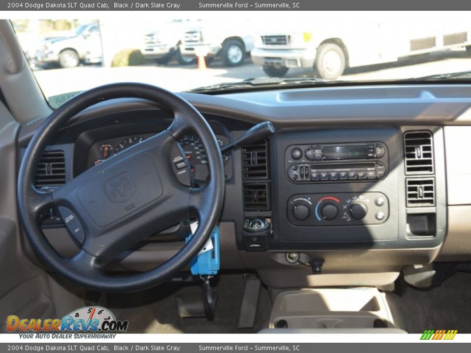 2004 Dodge Dakota SLT Quad Cab Black / Dark Slate Gray Photo #13