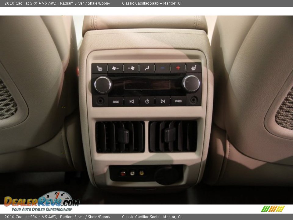 Controls of 2010 Cadillac SRX 4 V6 AWD Photo #26