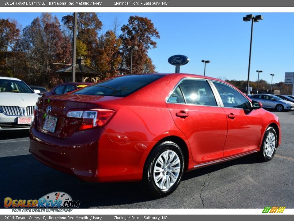 2014 Toyota Camry LE Barcelona Red Metallic / Ivory Photo #3
